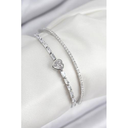 Pirin� Zirkon Ta�l� Kalp Model G�m�� Renk Kad�n Bileklik