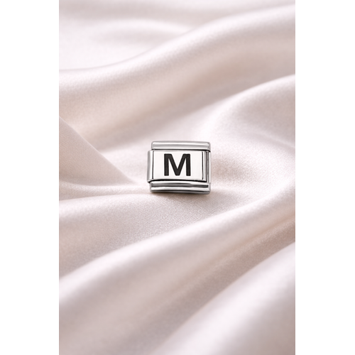 M Harf Charm | �elik Bileklik Aksesuar� | Ki�iye �zel Harf Mod�l� | Minimal & ��k