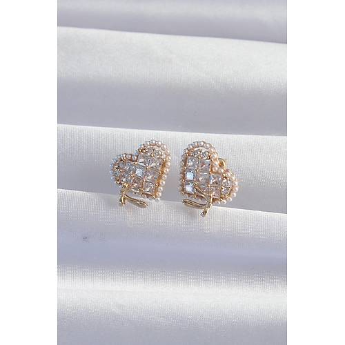 Pirin� Gold Renk Fiyonk Detay �ncili Zirkon Ta�l� Kalp K�pe