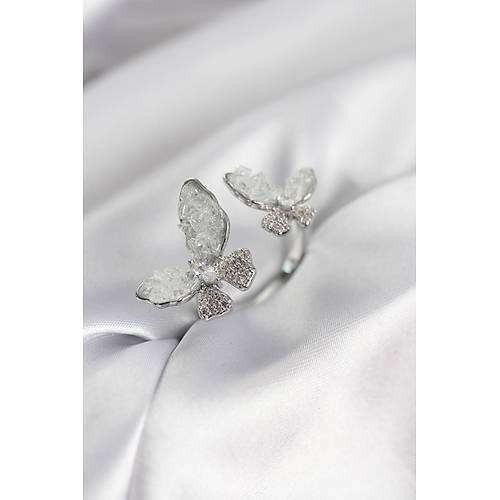 G�m�� Renk Beyaz Kelebek Model Zirkon Ta�l� Kad�n Y�z�k