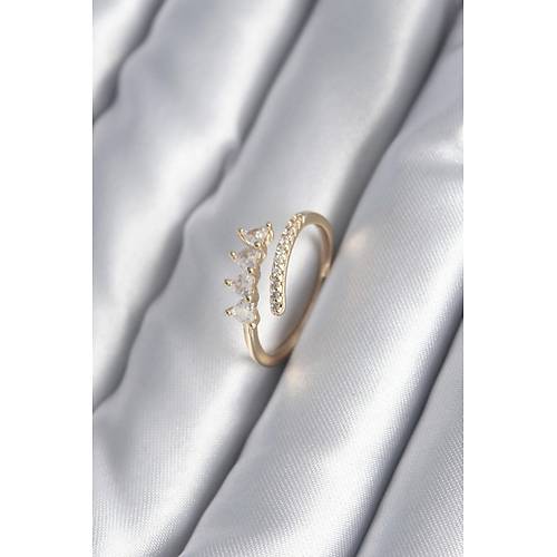 Pirin� Gold Renk Kalp Zirkon Ta� Detay Kad�n Y�z�k