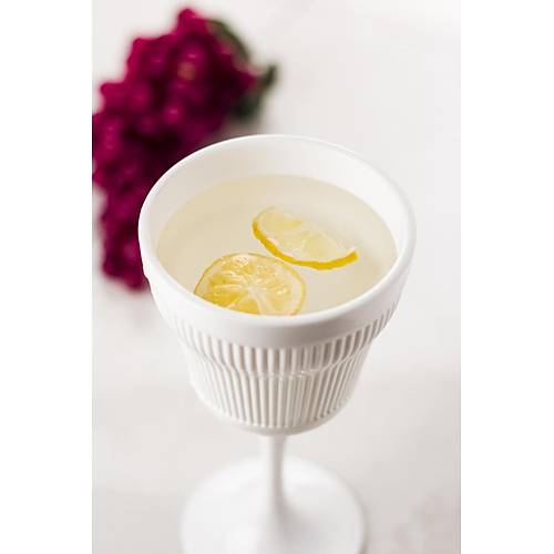 Akrilik Beyaz Tekli Kadeh & Su Me�rubat Kahve Yan� Barda�� 300 ml ( Cam De�ildir )