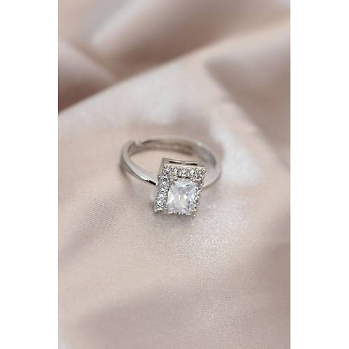Ayarlamal� Silver Renk Metal Zirkon ve Kristal Ta�l� Dikd�rtgen Model Y�z�k