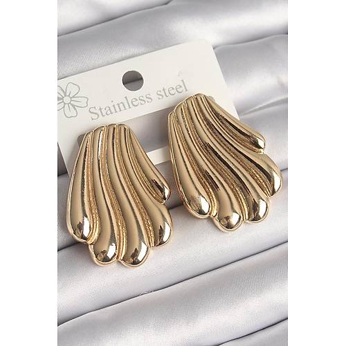 Pirin� Gold Renk ��lemeli �stirdye Model Kad�n K�pe