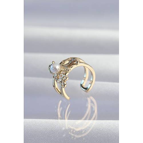 Pirin� Gold Renk �ncili Ahtapot Earcuff K�pe