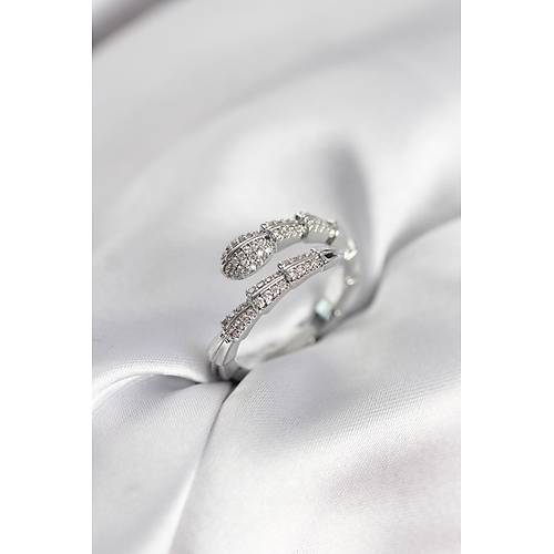 G�m�� Renk Zirkon Ta�l� Y�lan Model Kad�n Y�z�k