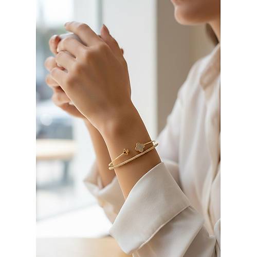 Yonca Model Pirin� Gold Renk Kad�n Bileklik