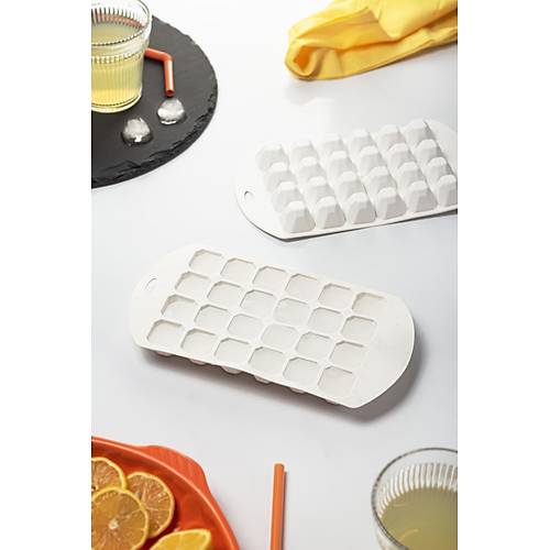 B�y�k Beyaz Piramit Buz Kal�b� (13*24*2 cm)