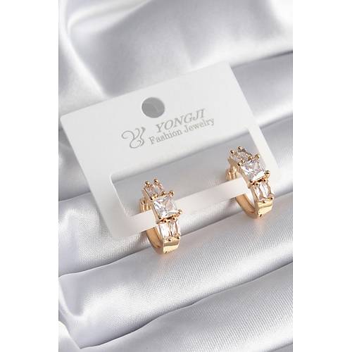 Pirin� Gold Renk Kare Zirkon Ta�l� Kad�n K�pe