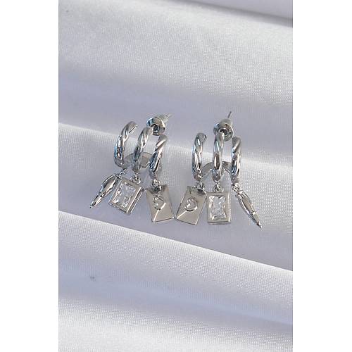 Pirin� G�m�� Renk Zirkon Ta�l� �oklu Aksesuarl� Yar�m Halka Kaburga K�pe