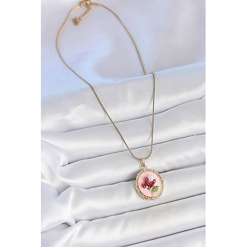 316L �elik Gold Renk Zincir Pembe Mineli �ncili �i�ek ��lemeli Portre Model Kad�n Kolye