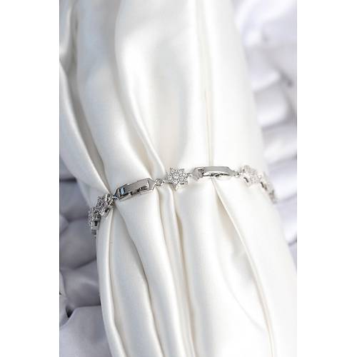 Pirin� G�m�� Renk Y�ld�z Model Kad�n Bileklik