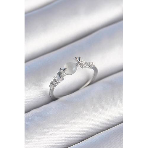 Pirin� G�m�� Renk Zirkon Ta�l� Beyaz Mineli Kelebek Detay Kad�n Y�z�k