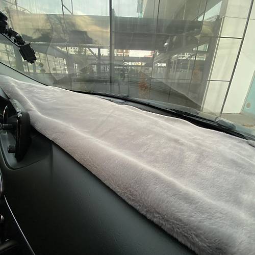 Yumu�ak T�yl� Oto Torpido Bagaj �st� �rt� Pelu� Hal� Gri 130x40cm