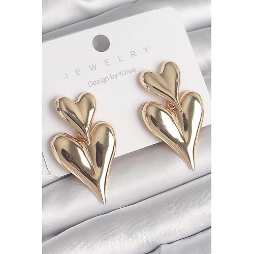 Pirin� Gold Renk Sallant� Kalp Model Kad�n K�pe