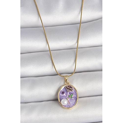 316L �elik Gold Renk Zincir Mor �i�ek ��lemeli �nci Detay Portre Model Kad�n Kolye