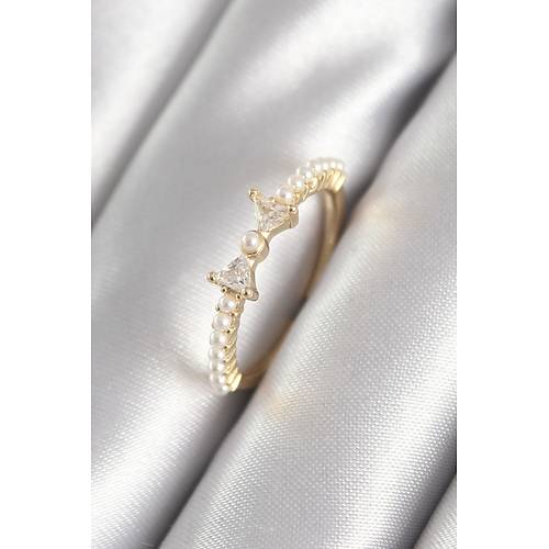 Pirin� Gold Renk Zirkon Ta�l� Kurdele �nci Detay Kad�n Y�z�k