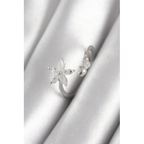 Pirin� G�m�� Renk Zirkon Ta�l� �i�ek Model Kalp Detay Kad�n Y�z�k