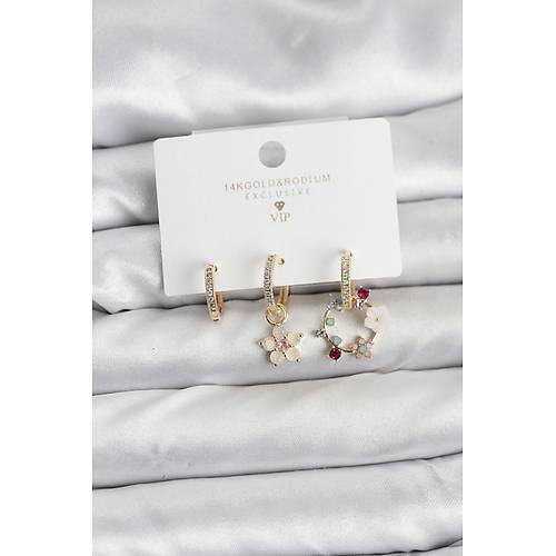 �i�ek Model Gold Renk Pirin� 3'l� Kad�n K�pe Seti