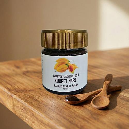 Kudret Narl� Bitkisel Macun 250 g Ball� Ke�iboynuzu �zl� Propolis ve Damla Sak�z� ��eren Kar���m
