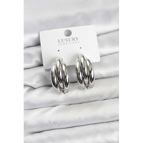 G�m�� Renk Pirin� Yar�m Halka Model Kad�n K�pe