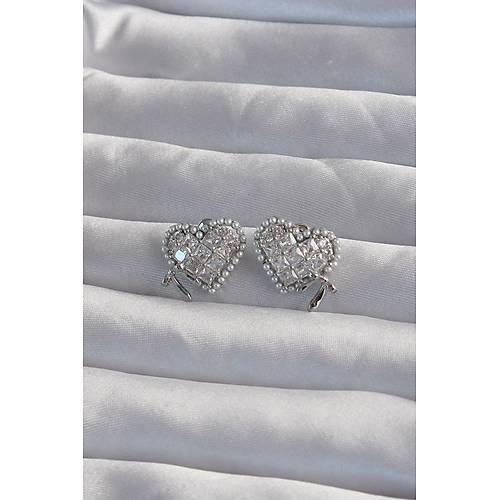 Pirin� G�m�� Renk Fiyonk Detay �ncili Zirkon Ta�l� Kalp K�pe