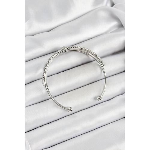 Pirin� G�m�� Renk Zirkon Ta�l� Kalp Detayl� Kad�n Bileklik