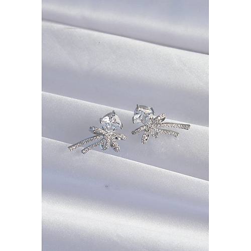 Pirin� G�m�� Renk Kare Zirkon Ta�l� Fiyonk K�pe