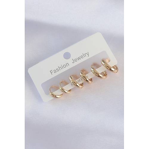 Pirin� Gold Renk Oval Bombeli K�pe Seti