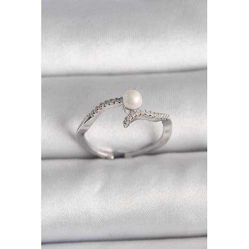 Pirin� G�m�� Renk Zirkon Ta�l� Ayarlanabilir Y�z�k