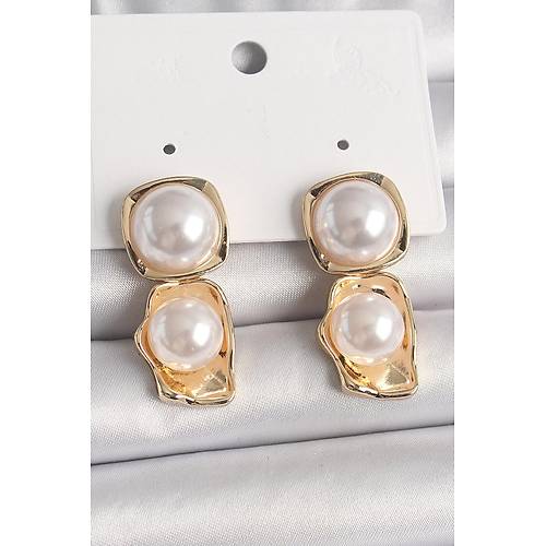 Pirin� Gold Renk �nci Kare Model Kad�n K�pe