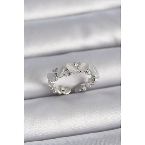 Pirin� G�m�� Renk Ayarlanabilir Zirkon Ta�l� Beyaz Mineli Model Kad�n Y�z�k