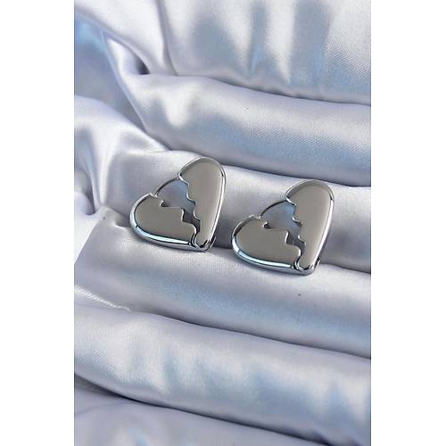 G�m�� Renk K�r�k Kalp Model Pirin� Kad�n K�pe