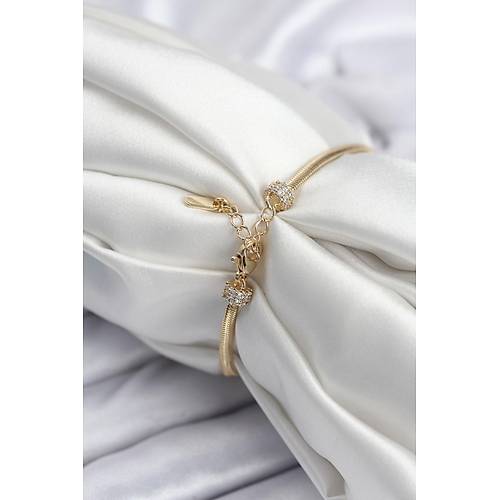 Pirin� VIP Seri Gold Renk Kutup Y�ld�z� Model Kad�n Bileklik