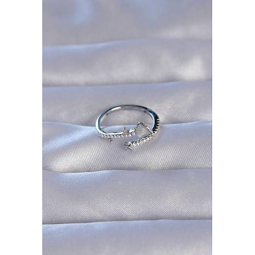 Pirin� G�m�� Renk Zirkon Ta�l� �ncili Sat�rn Model Ayarlanabilir Y�z�k