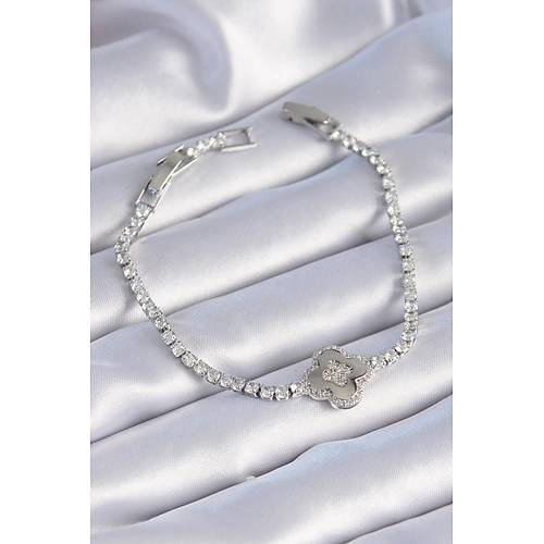 Pirin� G�m�� Renk Zirkon Ta�l� Yonca Model Kad�n Bileklik