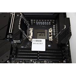 MSI MAG Z790 TOMAHAWK WIFI DDR5 7200 MHz (OC) M.2x4 USB 3.2 HDMI DP Wi-Fi 6E ATX (Outlet - Te�hir / Pin Hasarl�)
