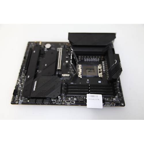 MSI MAG Z790 TOMAHAWK WIFI DDR5 7200 MHz (OC) M.2x4 USB 3.2 HDMI DP Wi-Fi 6E ATX (Outlet - Te�hir / Pin Hasarl�)