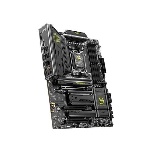 MSI MB MAG X870E TOMAHAWK WIFI AM5 DDR5 8400MHZ(OC) USB4 4X M.2 HDMI 2X DP 5G LAN WIFI 7 RGB ATX