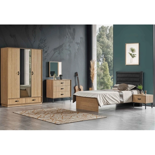Zirve Gen� Odas�
