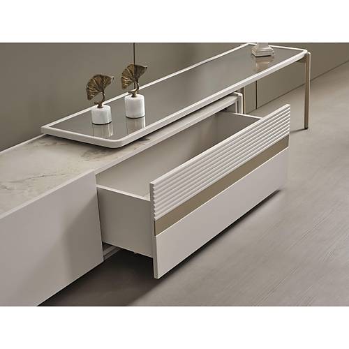 Verona Tv & Duvar �nitesi