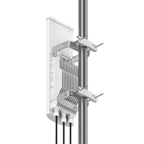 Cambium PMP 450v Sabit Kablosuz Baz �stasyonu