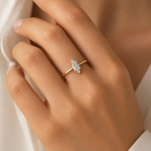 Elara Trio Ring