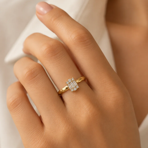 Shiny Baguette Ring