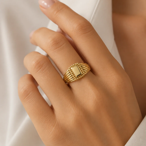 Signet Ring