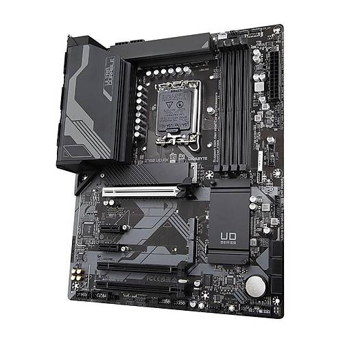 Gigabyte Z790 UD AX Wi-Fi DDR5 7600 MHz (OC) PCI-E Gen5 M.2 USB 3.2 DP HDMI 2.5G LAN Wi-Fi 6E ATX Soket 1700