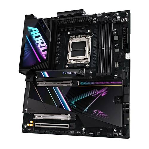 Gigabyte X870E AORUS XTREME AI TOP DDR5 8800 MHz (OC) M.2 USB 2.0 USB 3.2 HDMI USB-C Wi-Fi 7 2.5G LAN ATX Soket AM5