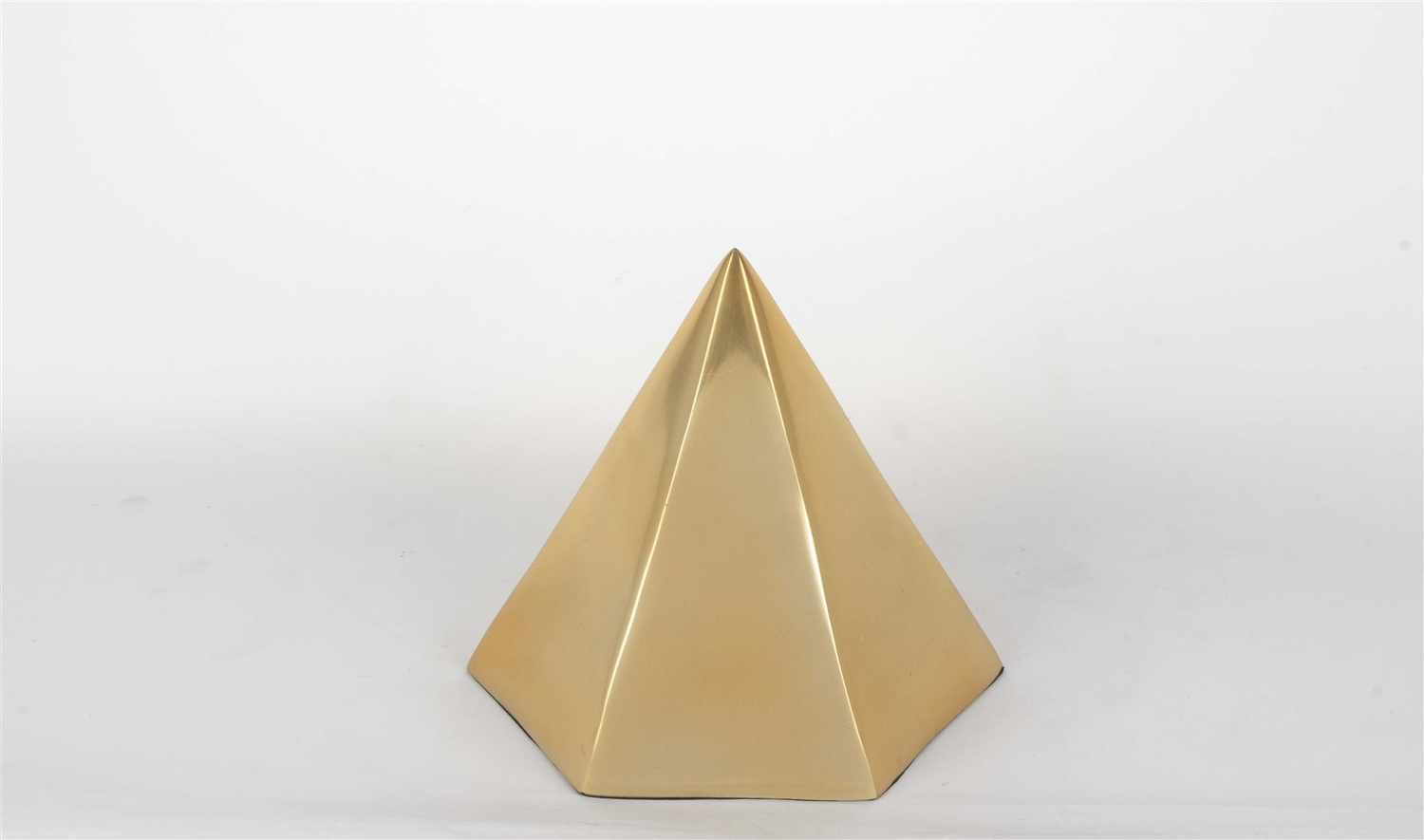 Gold Dekoratif Piramit Obje 17x17 cm