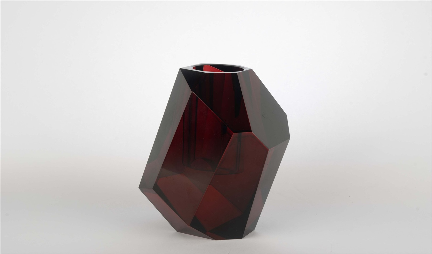 Kristal Kırmızı Vazo 20x10 cm