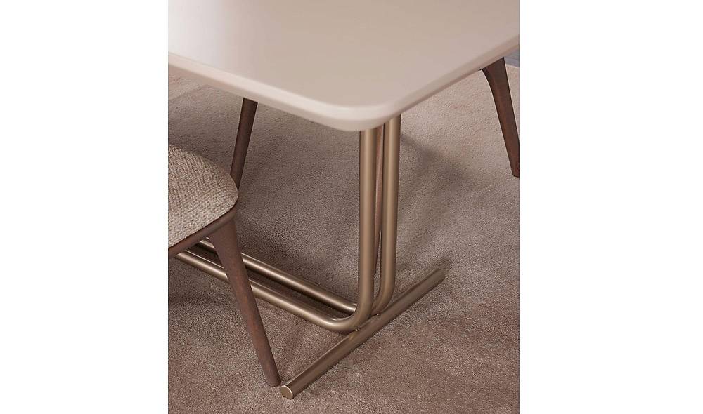 Nigozi Yemek Odas�